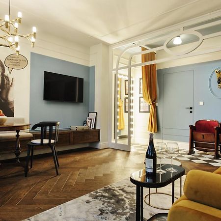 Witkacownia Apartament Z Parkingiem Торунь Экстерьер фото