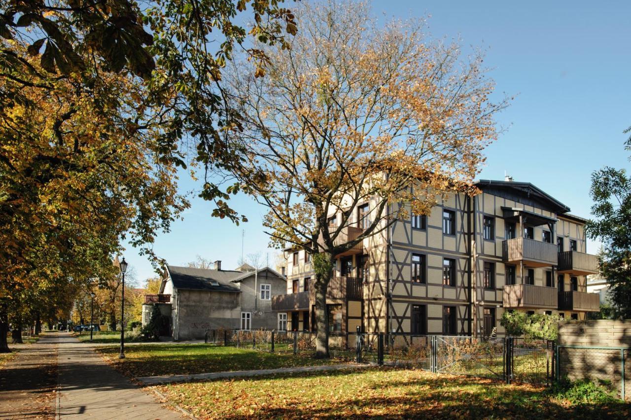 Witkacownia Apartament Z Parkingiem Торунь Экстерьер фото