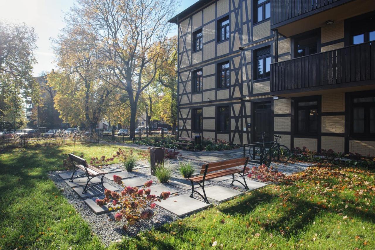 Witkacownia Apartament Z Parkingiem Торунь Экстерьер фото