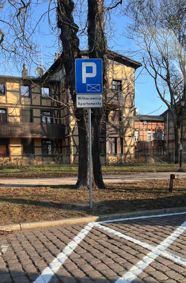 Witkacownia Apartament Z Parkingiem Торунь Экстерьер фото